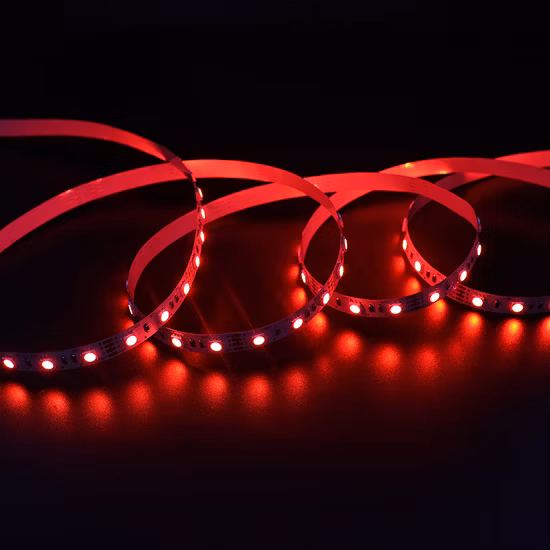 Bande LED 5050 RVB couleur avec 60 LED/M pour l'éclairage de Noël